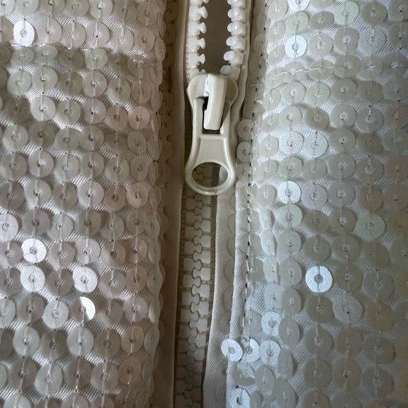 USED VEST FOR KIDS - Picture 12 of 14